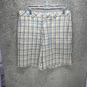 Walter Hagen Golf Shorts Mens 34 Multicolor Plaid Casual Flat Front Belt Loops